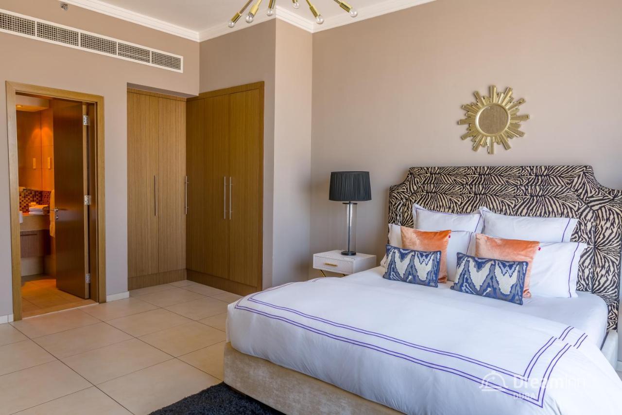 Apartment Dream - 48 Burj Gate Gulf Views *