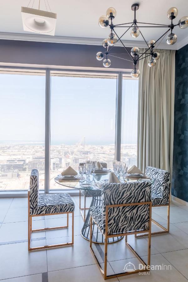 Dream - 48 Burj Gate Gulf Views Apartment
